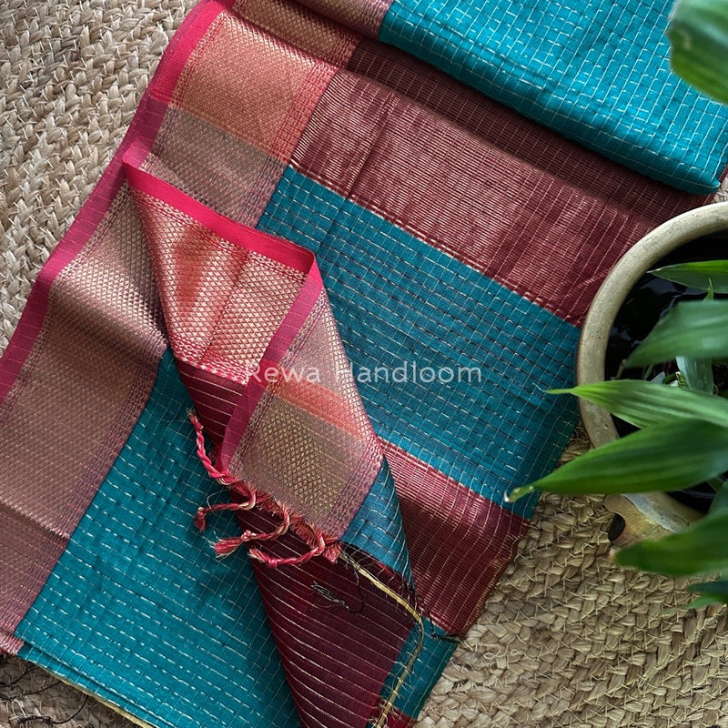Maheshwari Zari Checks Saree