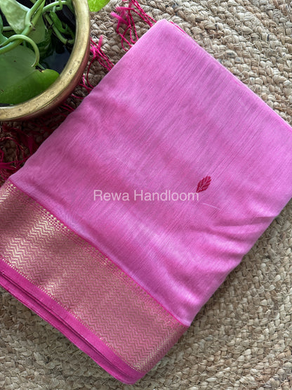 Turmeric Zari Butti ~ Maheshwari Saree