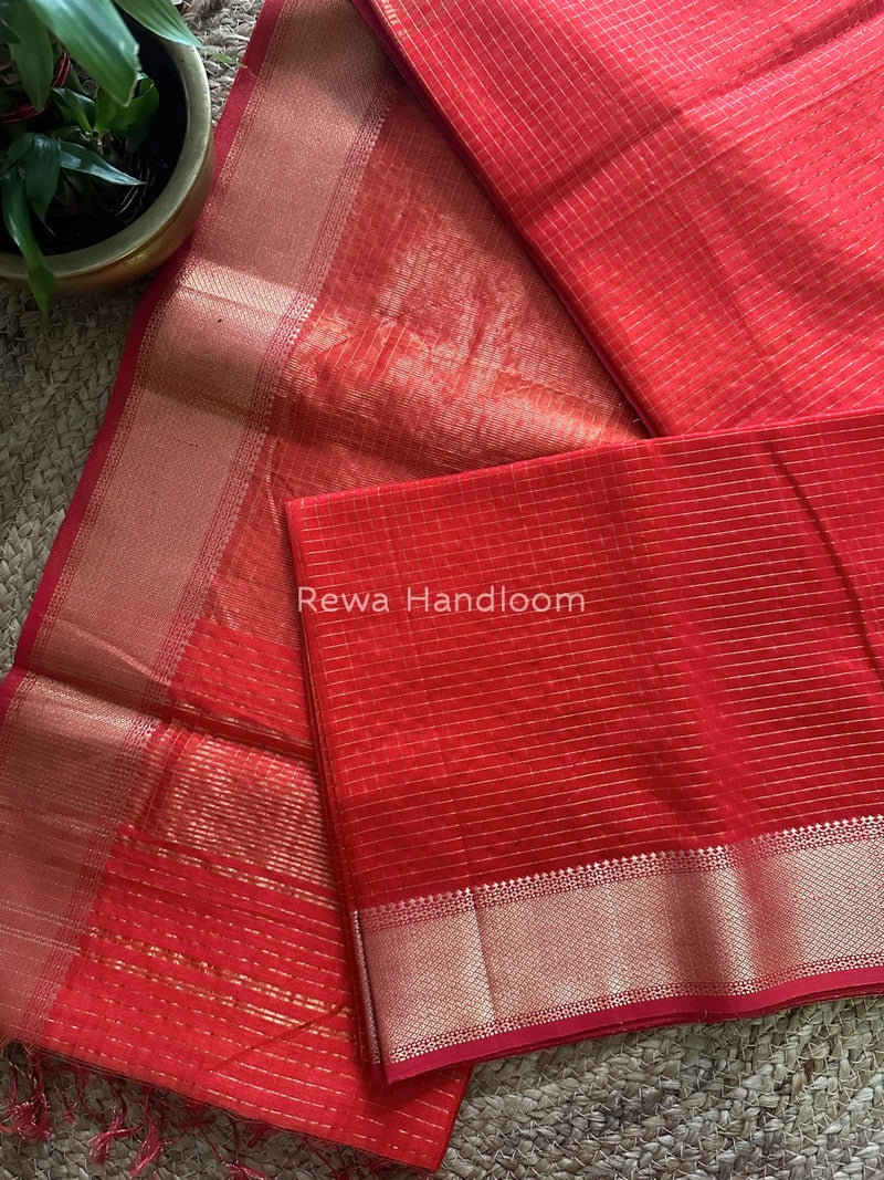  Zari Checks Saree
