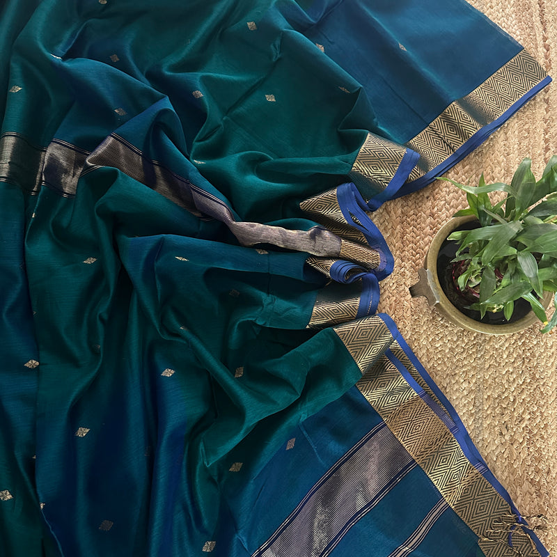 Morpankhi Zari Butti Maheshwari Saree DBSS04