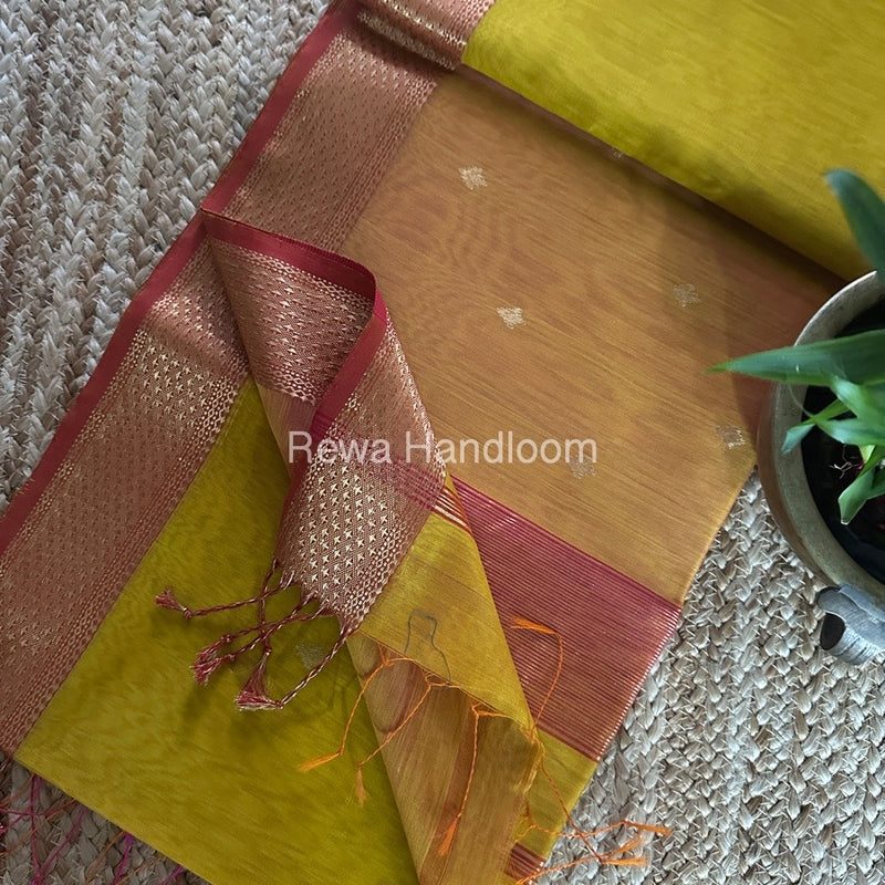 Zari Butti Maheshwari Saree