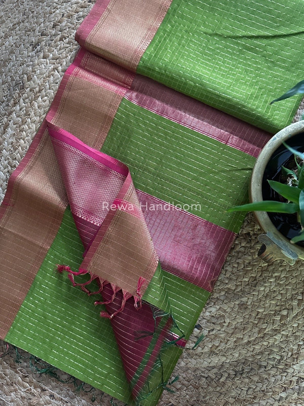 Maheshwari Zari Checks Saree