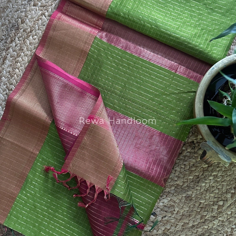 Maheshwari Zari Checks Saree