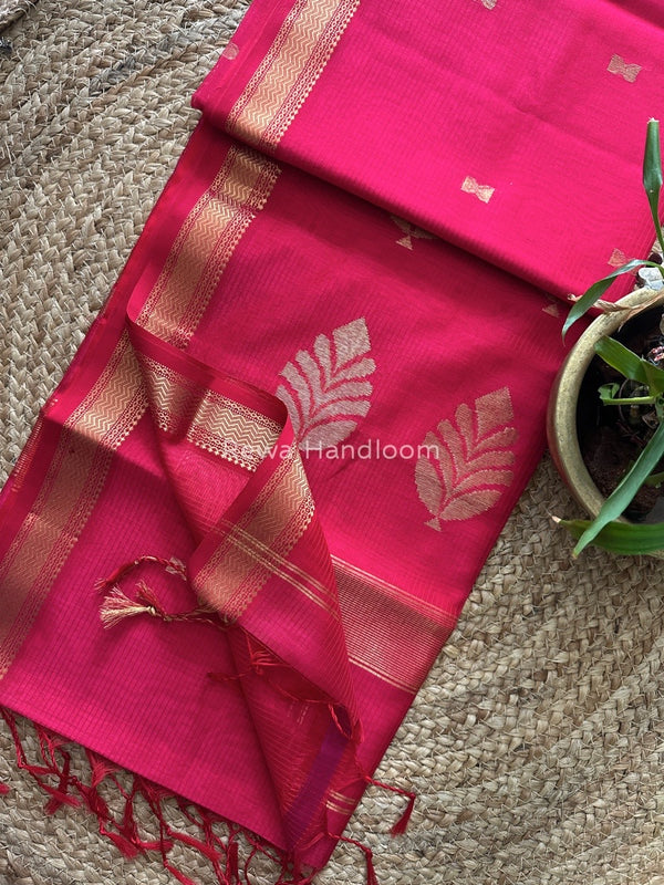 Butta Pallu Zari Border Saree ~ Maheshwari Saree