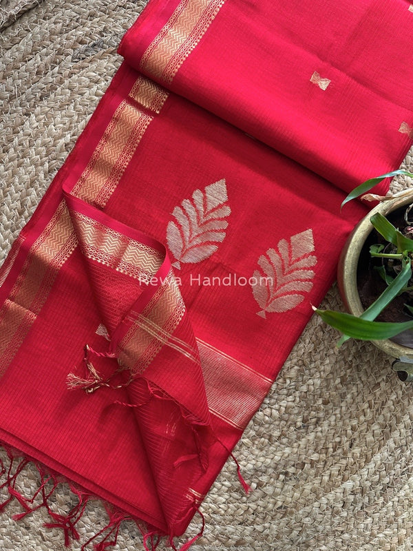 Butta Pallu Zari Border Saree ~ Maheshwari Saree