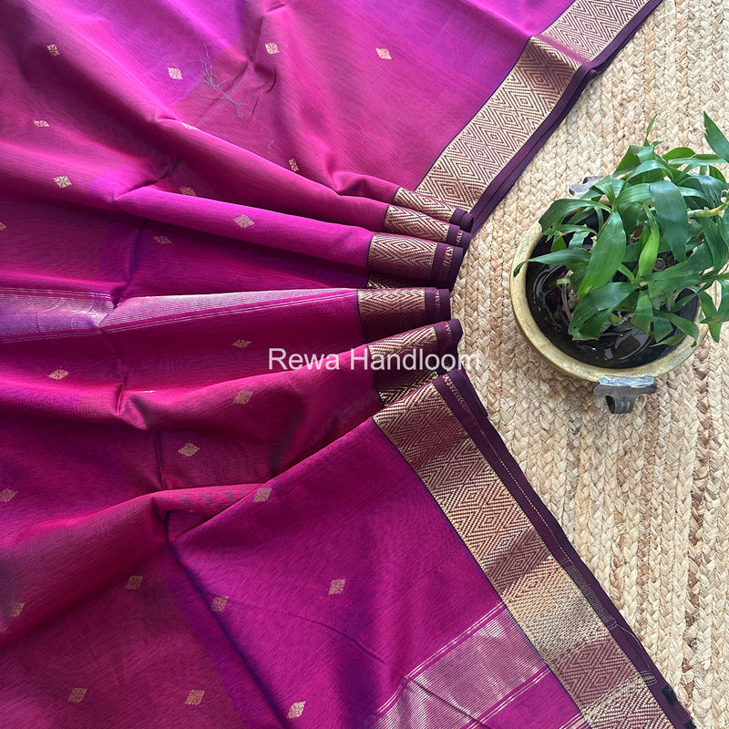 Maheshwari Magenta Diamond Shaded Butti Saree DBSS013