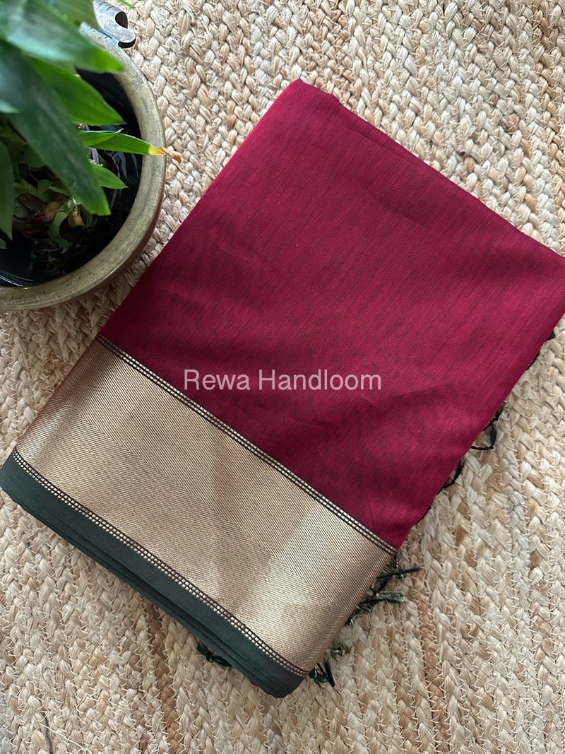 Exclusive Maheshwari Maroon Zari Border Saree EZ024