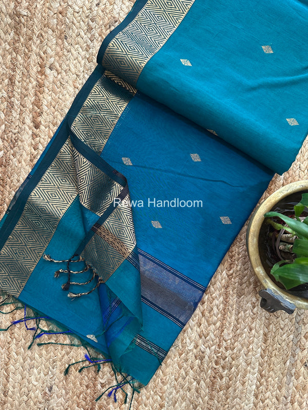 Maheshwari Diamond Shaded Butti Saree