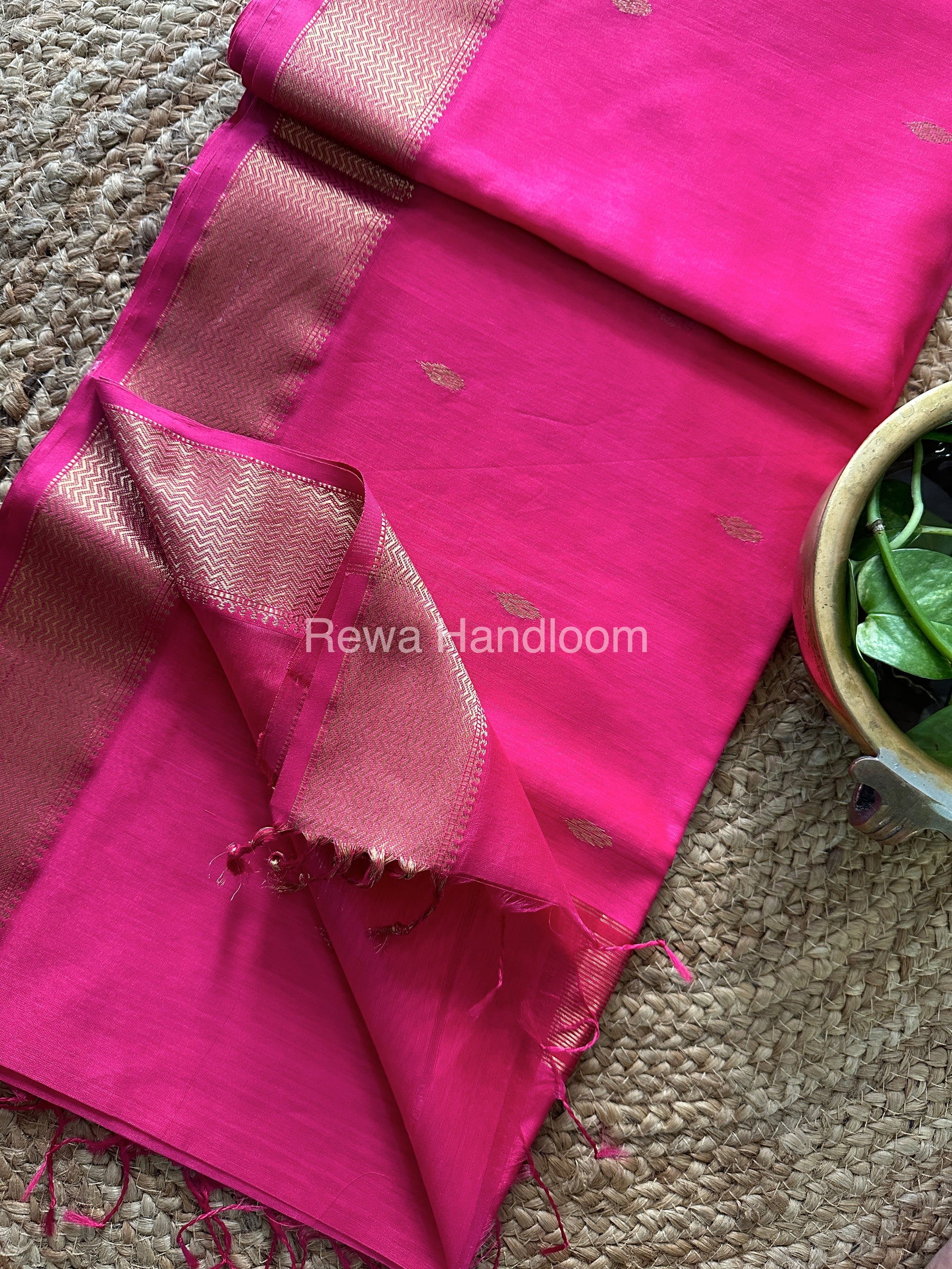 Turmeric Pink Zari Butti ~ Maheshwari Saree-PTB-032