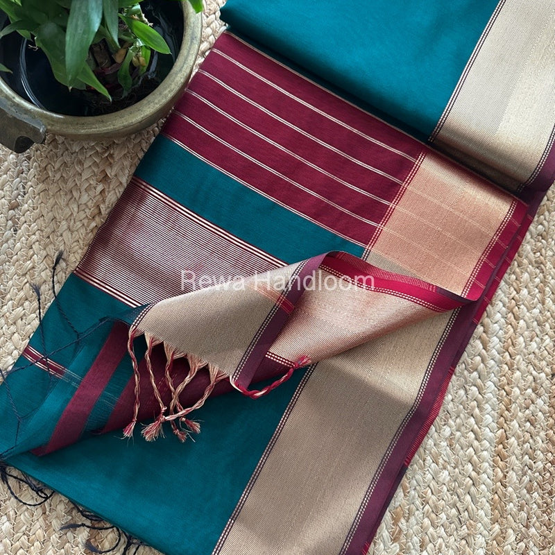 Exclusive Maheshwari Zari Border Saree 