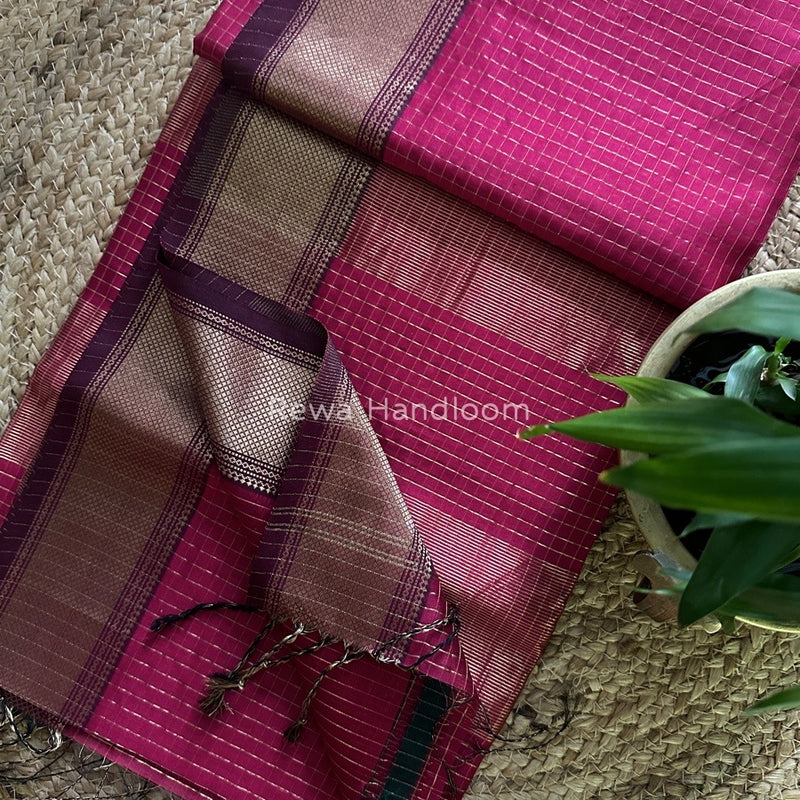 Maheshwari Zari Checks Saree