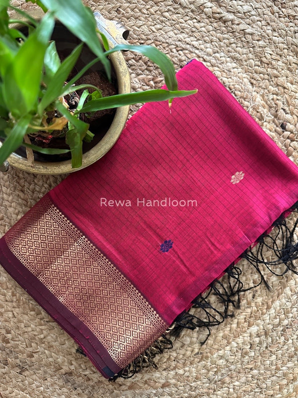 Rani Pink Butta Pallu Zari Border Saree ~ Maheshwari Saree BTPS028