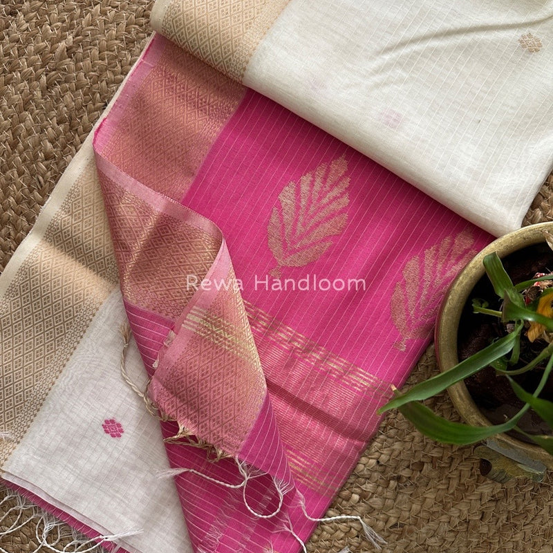 Butta Pallu Zari Border Saree ~ Maheshwari Saree