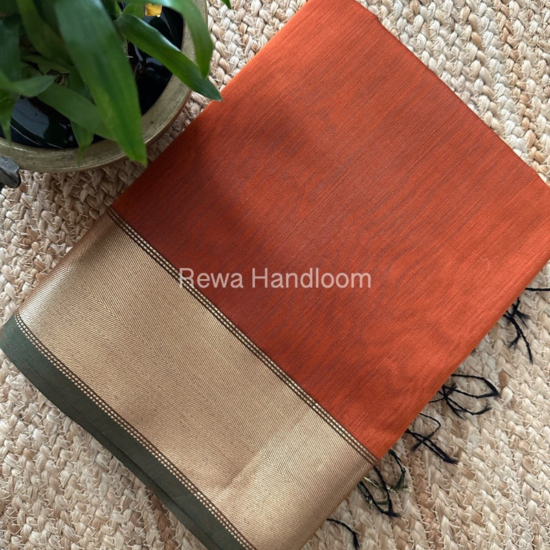 Exclusive Maheshwari Rust Zari Border Saree EZ027