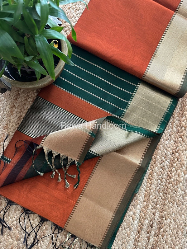 Exclusive Maheshwari Zari Border Saree