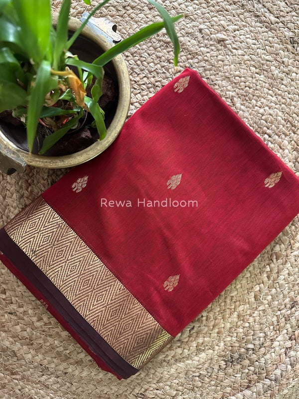 Maroon Zari Butti Maheshwari Saree DBS06