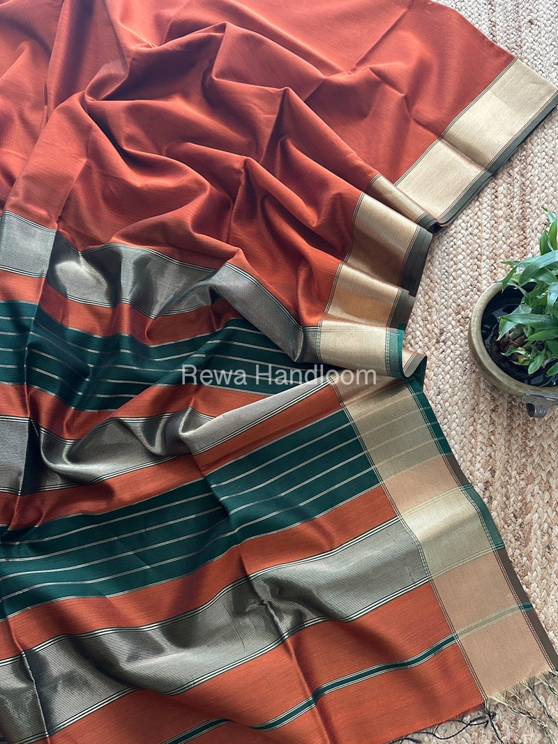 Exclusive Maheshwari Rust Zari Border Saree EZ027