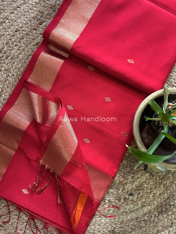 Zari Butti Maheshwari Saree