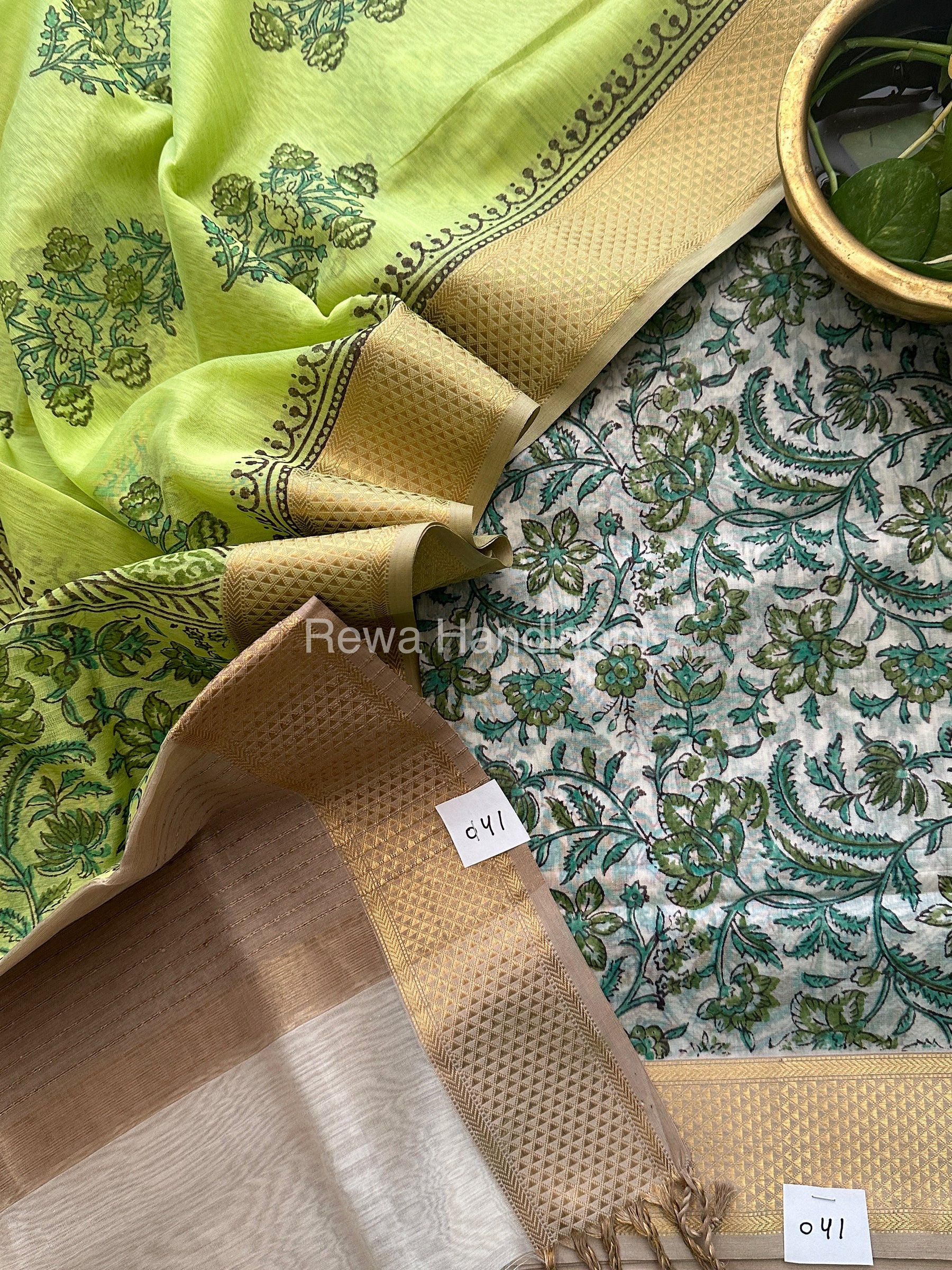 Maheshwari White-Parrot Green Handblock Print Top-Dupatta HBS032