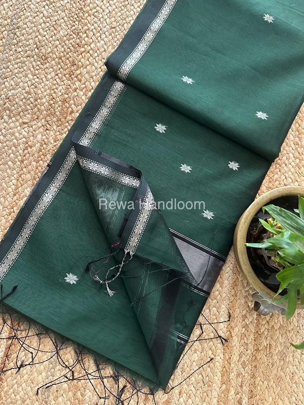 Maheshwari Silver Butti Saree