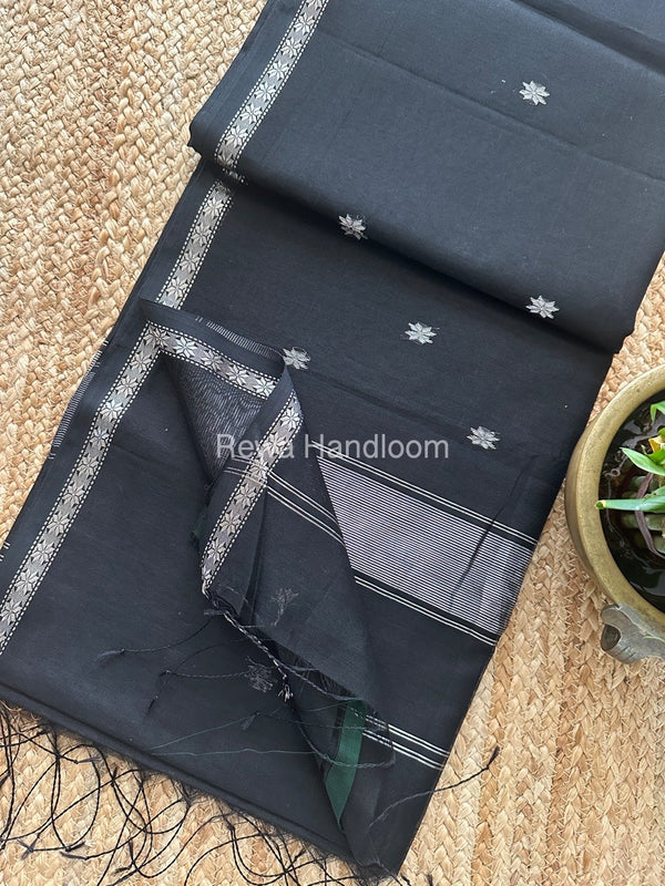 Maheshwari Silver Butti Saree