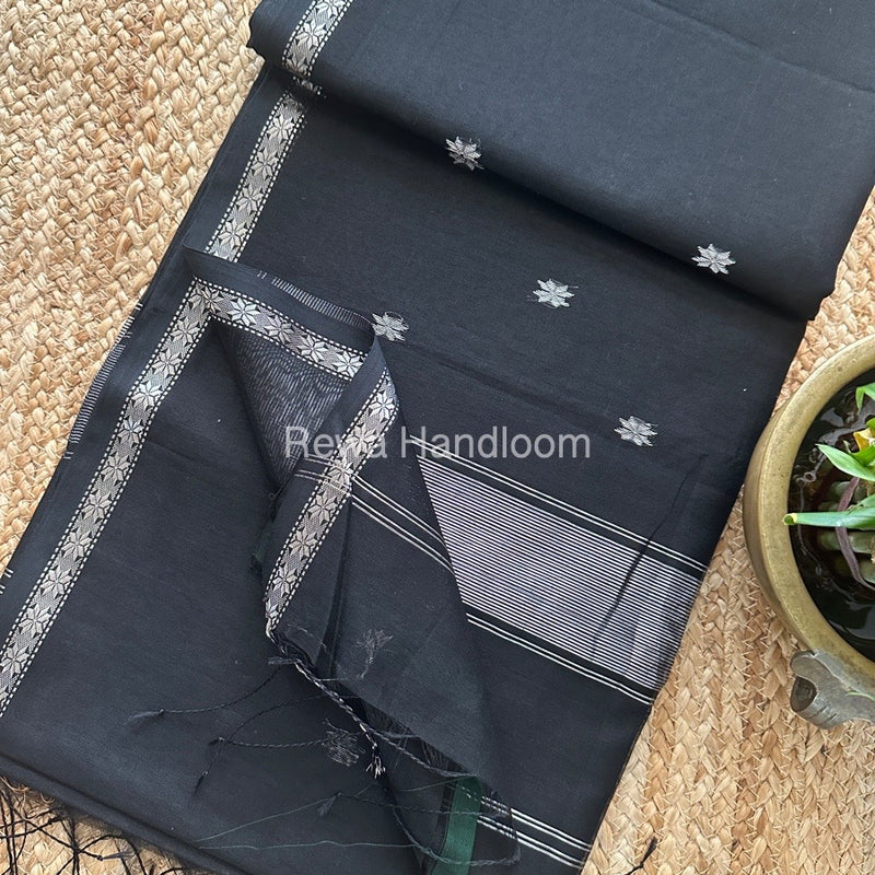 Maheshwari Silver Butti Saree