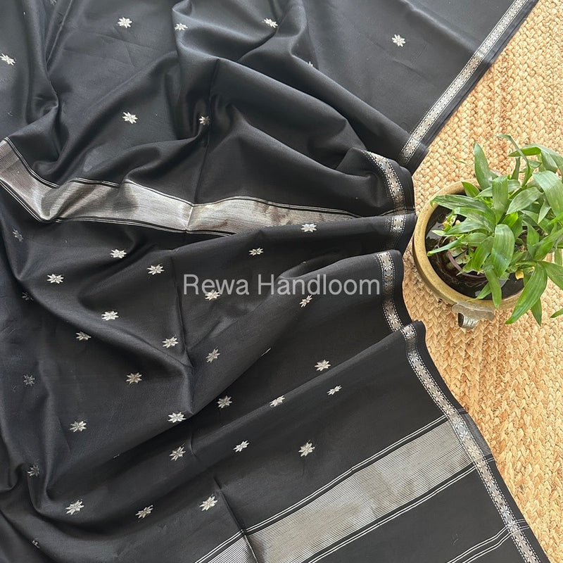 Maheshwari Black Silver Butti Saree BSS02