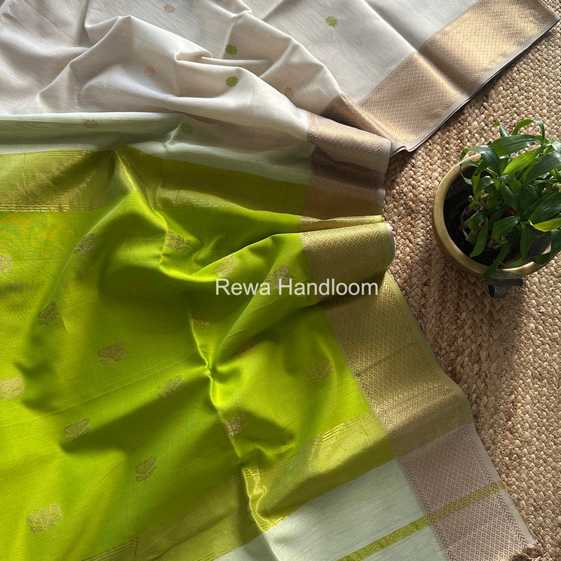 Maheshwari White Lotus Butta Saree LBS071
