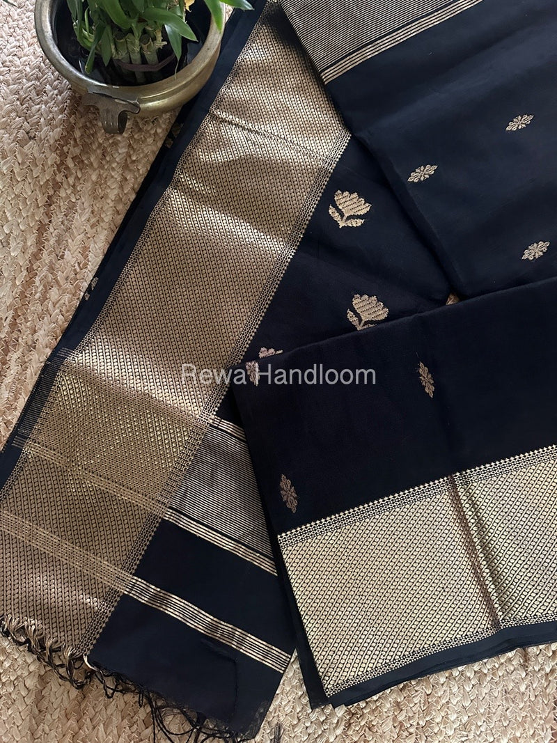 Maheshwari Saree