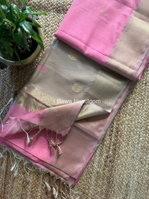 Maheshwari Saree