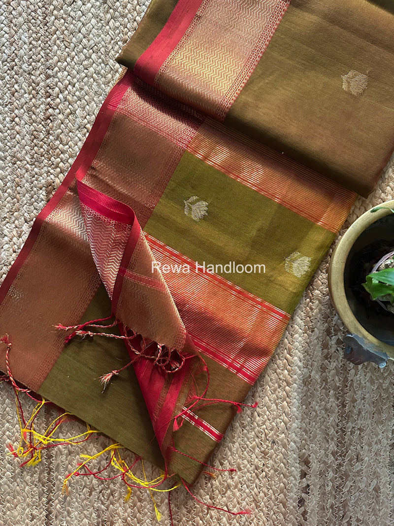 Maheshwari Lotus Shaded Butta Saree