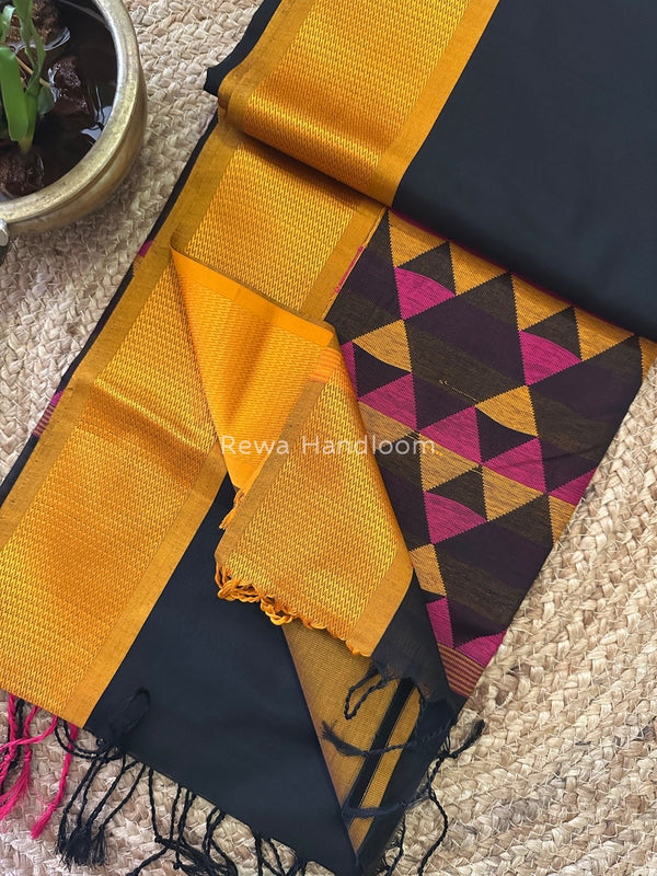 Maheshwari Heavy Pallu Saree