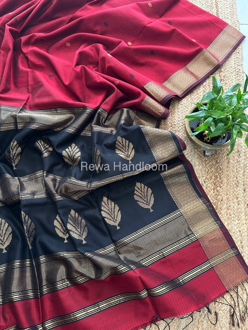 Red-Black Butta Pallu Zari Border Maheshwari Saree BTPS059
