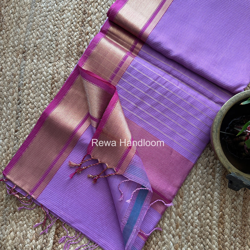 Exclusive Maheswari Self Checks Saree