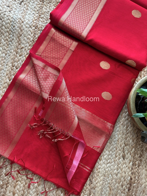 Coin Butta Pallu Zari Border Saree ~ Maheshwari Saree