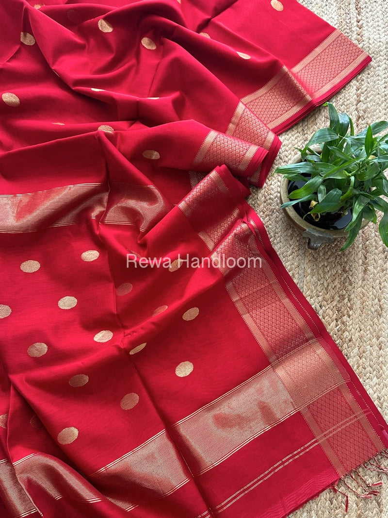 Red Coin Butta Pallu Zari Border Saree ~ Maheshwari Saree-SBS-016