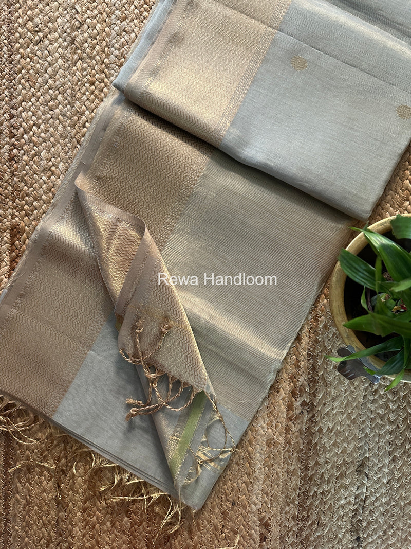 Maheshwari Saree