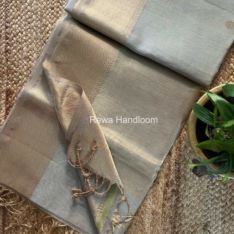 Maheshwari Saree