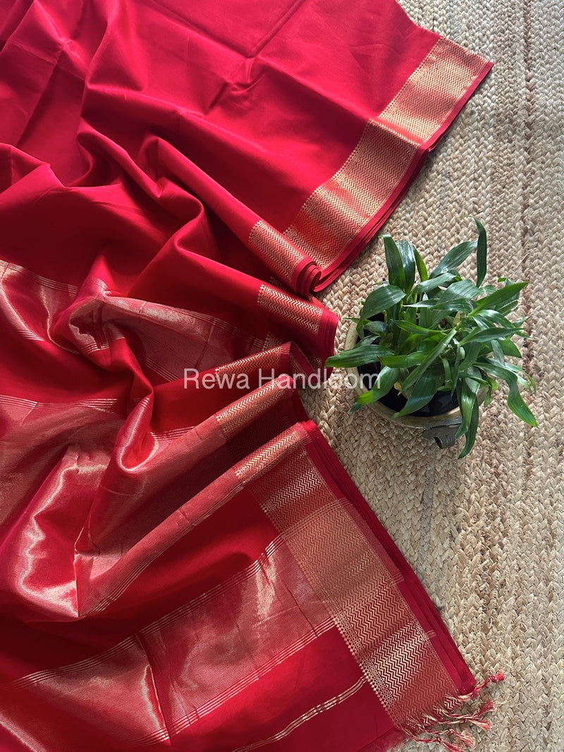 Maheshwari Red Zari Border Plain Saree ZS0105
