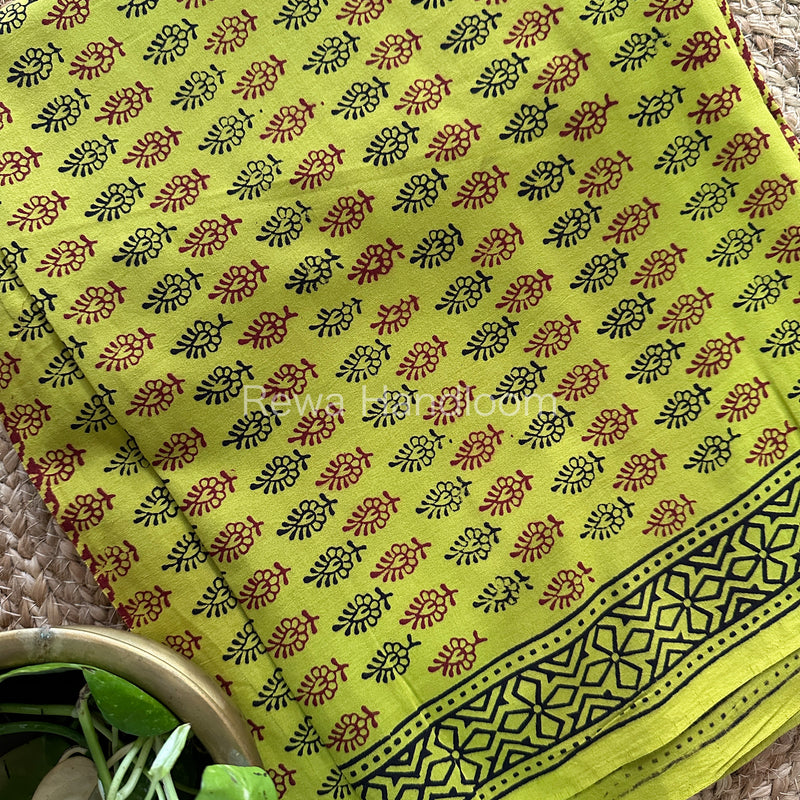 Parrot Green-Maroon Bagh Print Cotton Suit-BCS107