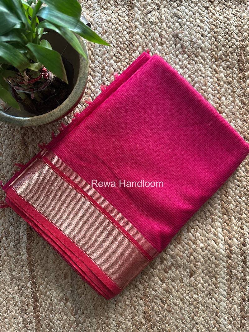 Exclusive Maheswari Self Checks Rani Pink Saree MCS083