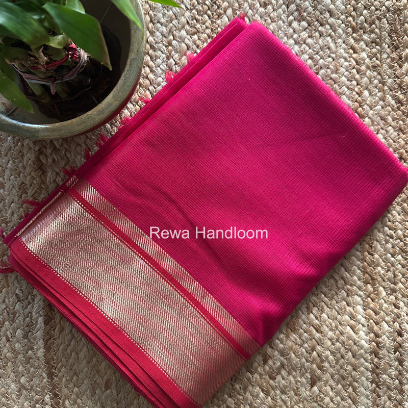 Exclusive Maheswari Self Checks Rani Pink Saree MCS083
