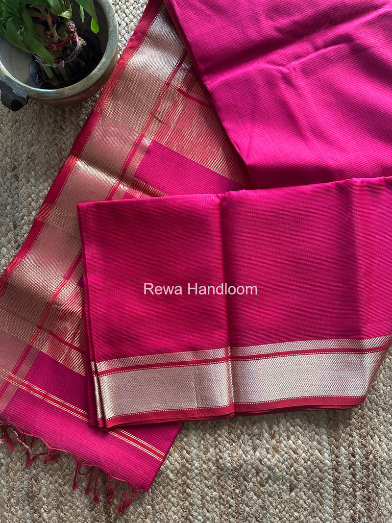 Exclusive Maheswari Self Checks Rani Pink Saree MCS083