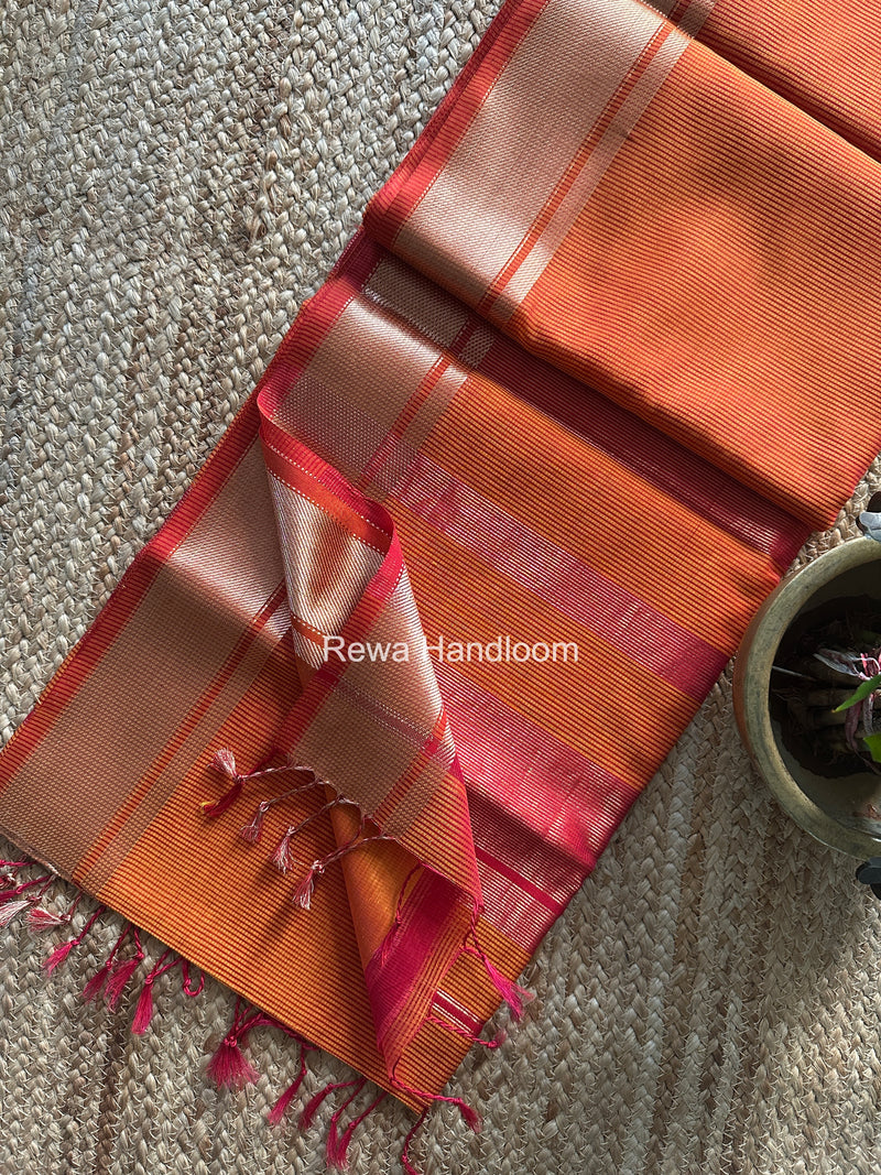 Exclusive Maheswari Self Checks Saree