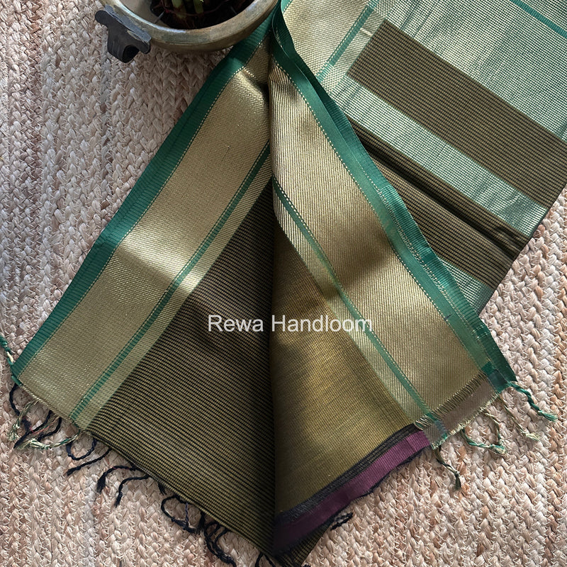 Exclusive Maheswari Self Checks Mehendi Green Saree MCS088