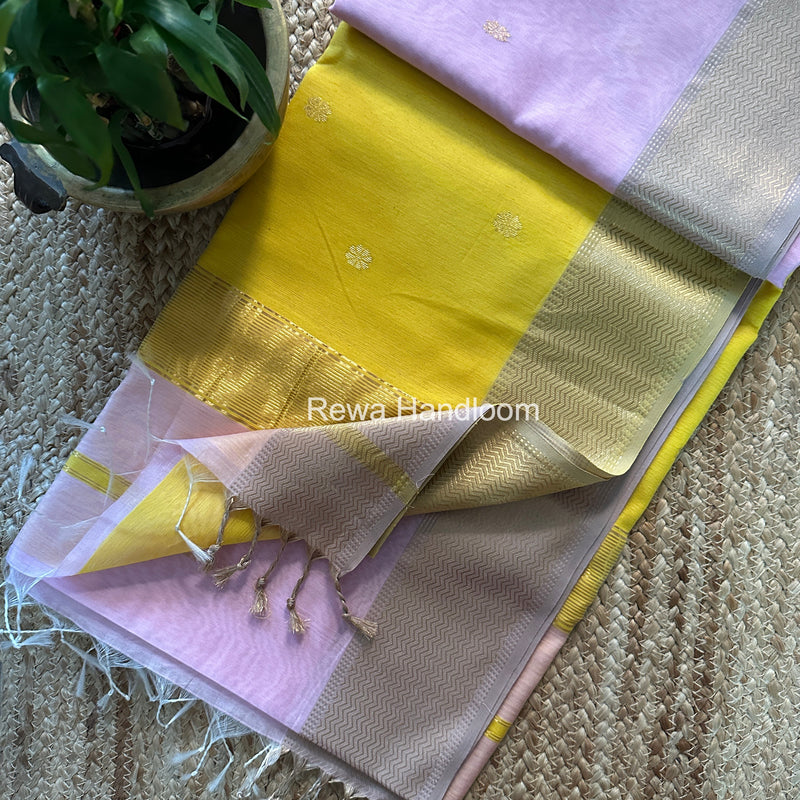 Maheshwari Flower Butti Saree