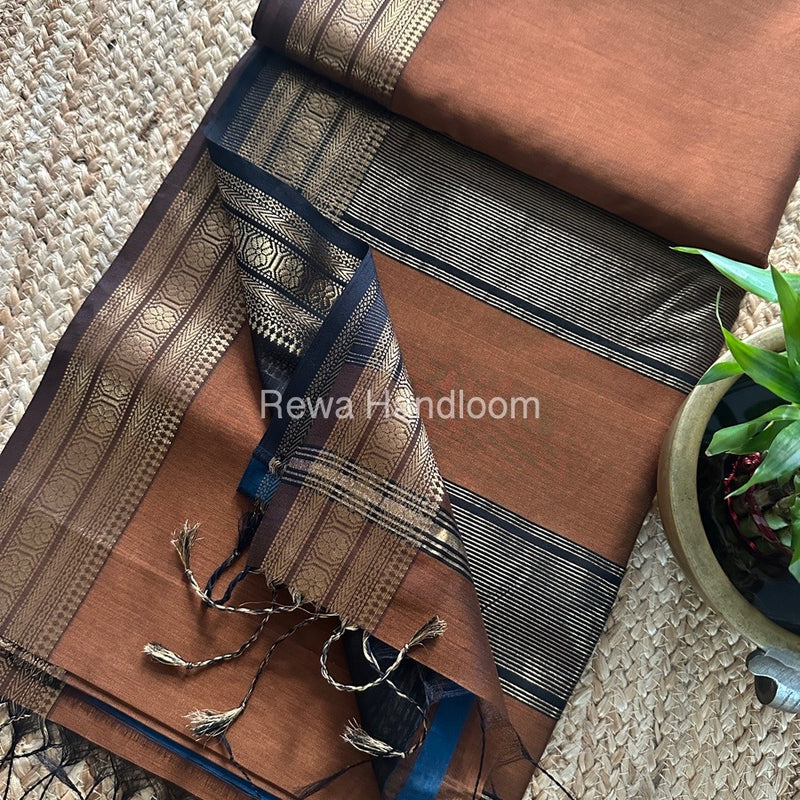 Maheshwari Zari Border Plain Saree 