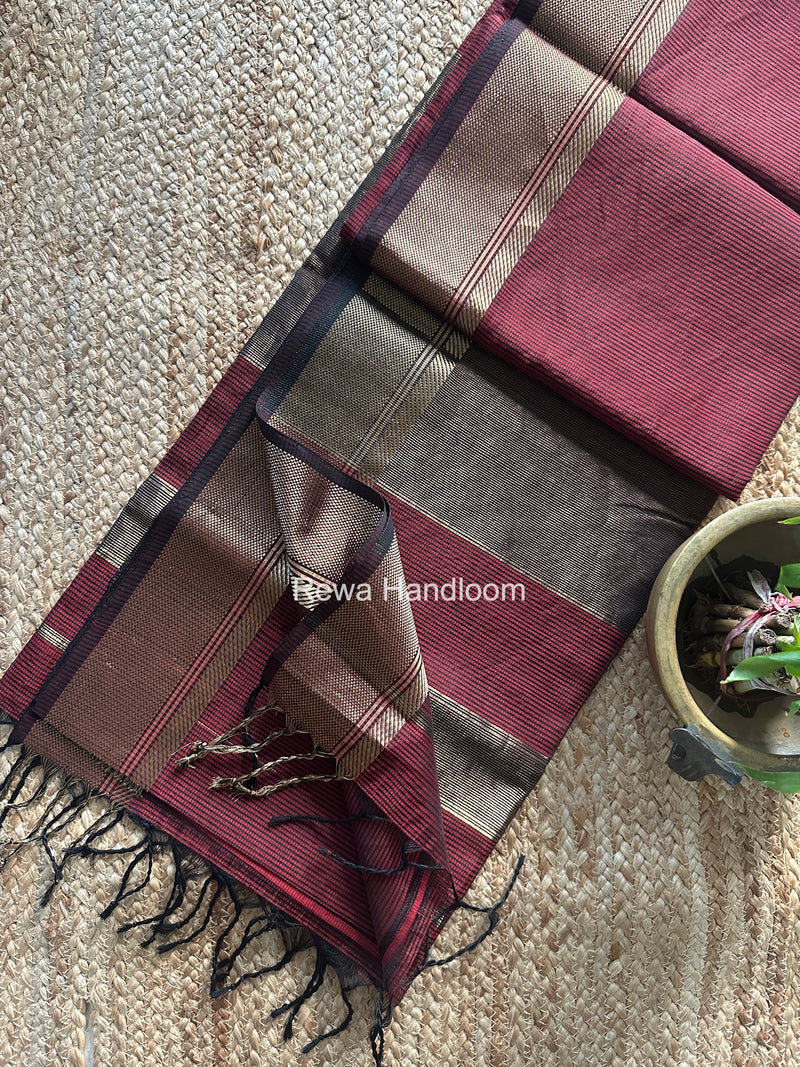 Exclusive Maheswari Self Checks Saree