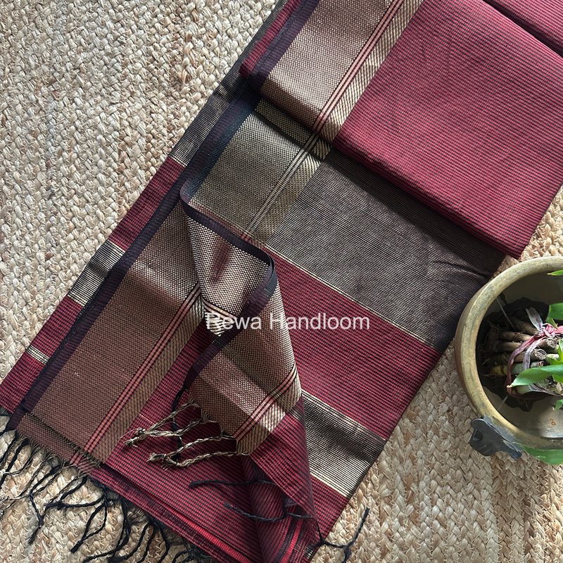Exclusive Maheswari Self Checks Saree