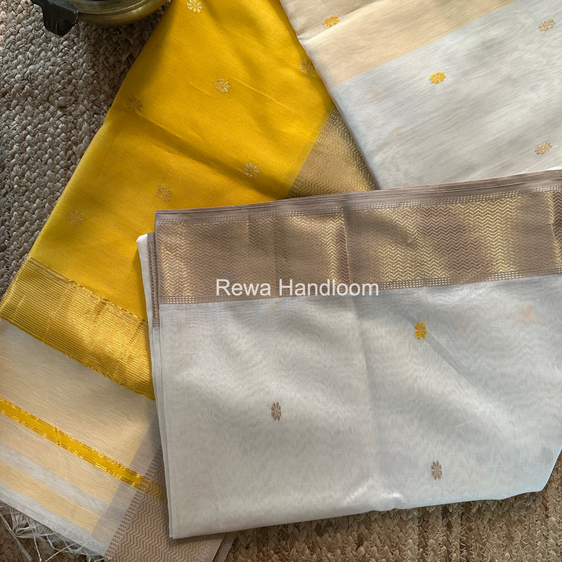 Maheshwari White Flower Butti Saree JBS091